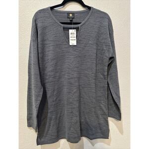 JM Collection New‎ Women's Shirt Top Size Medium  Grey With Silver